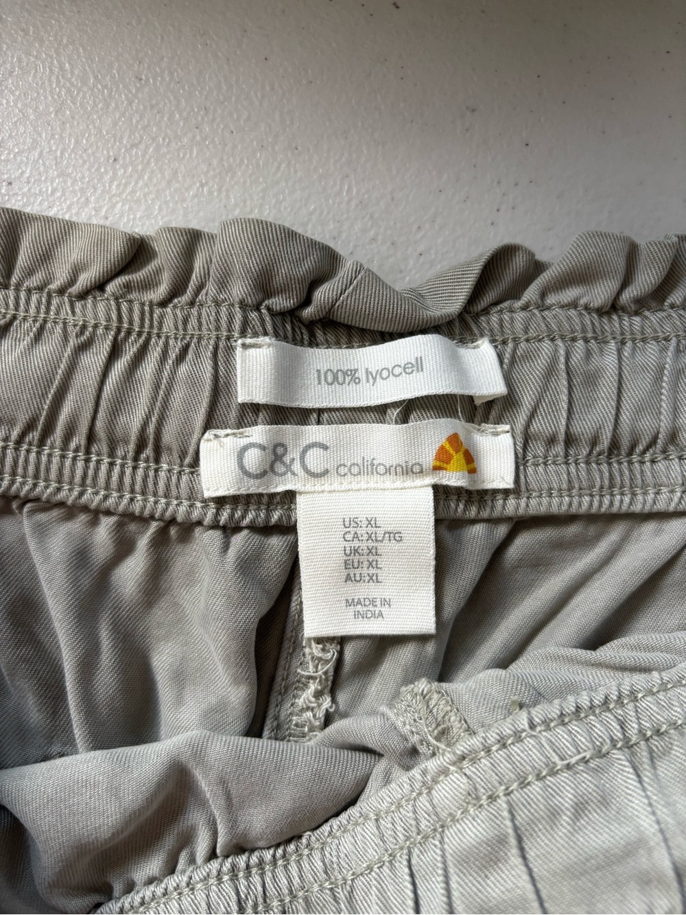 C&C California Women's Light Olive Green Drawstring Shorts - Picture 3 of 3